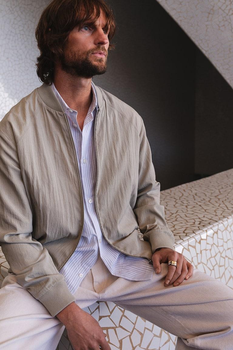 H&M Pilotenjacke aus Lyocellmix in Regular Fit