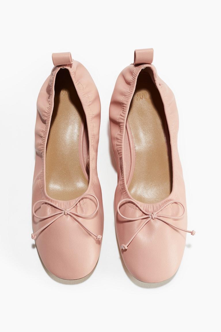 H&M Pumps Mit Schleife