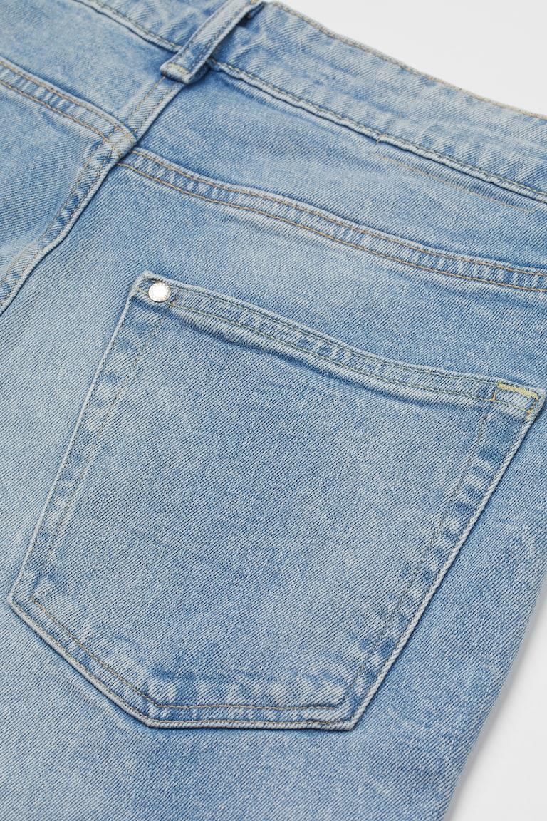 H&M Regular Tapered Jeans