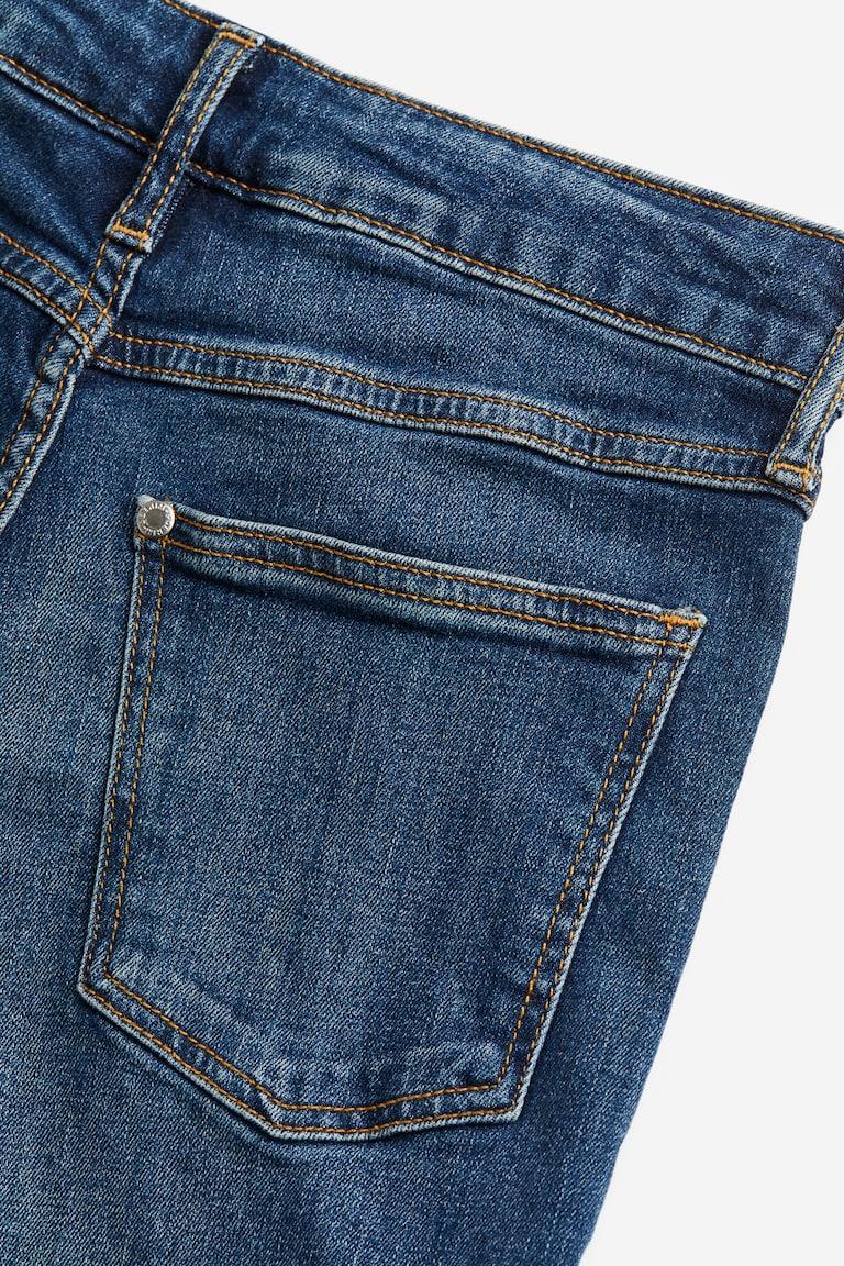 H&M Relaxed Tapered Fit Jeans