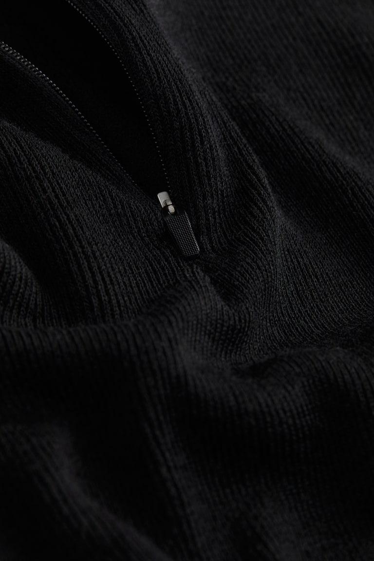 H&M Ribbed Wool Half Zip