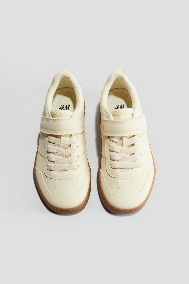 H&M Sneaker