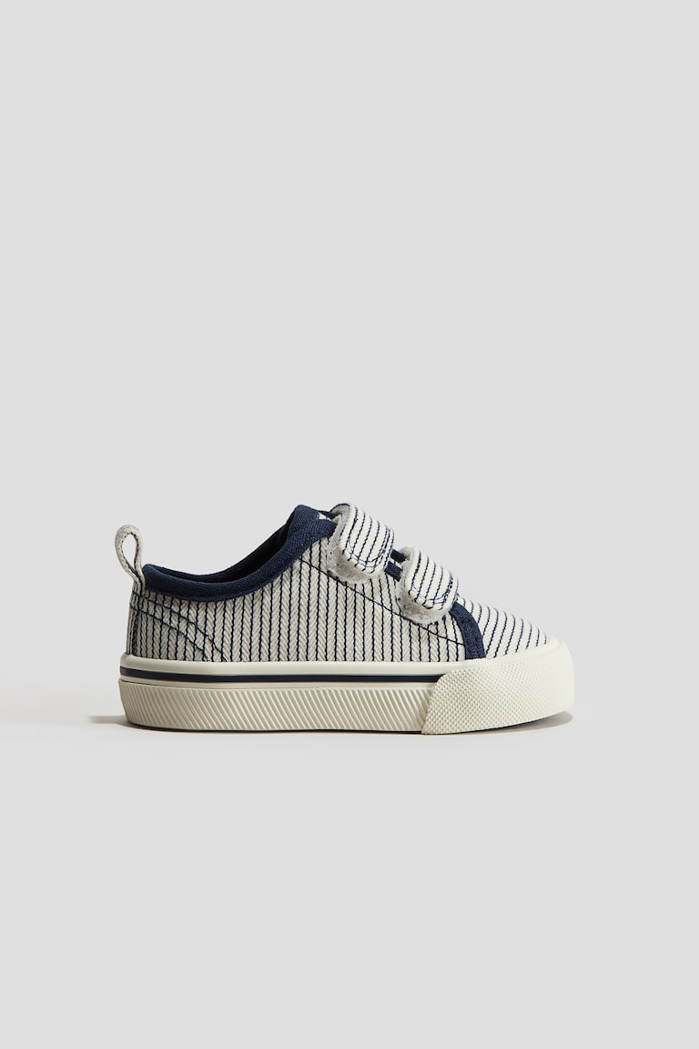 H&M Sneaker aus Baumwolle