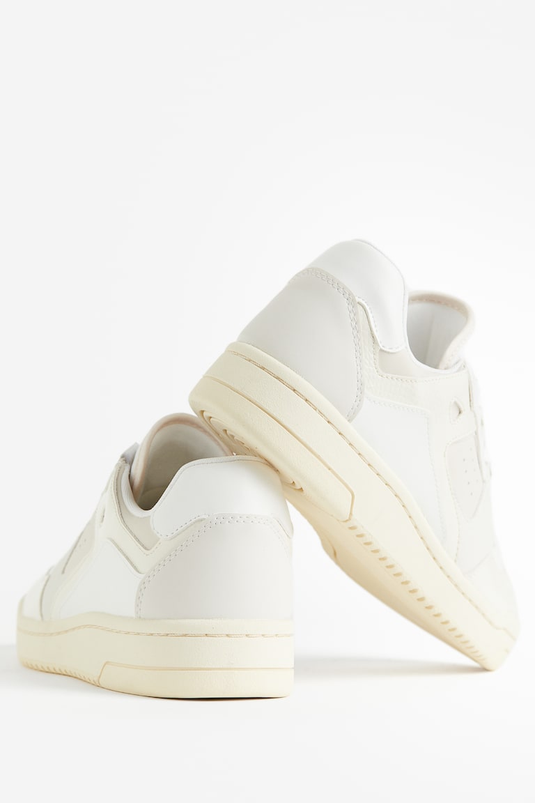 H&M Sneaker