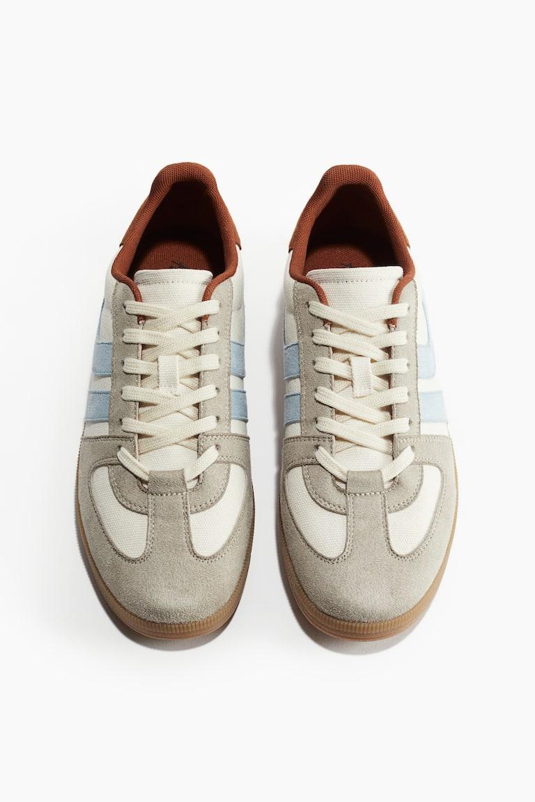 H&M Sneaker