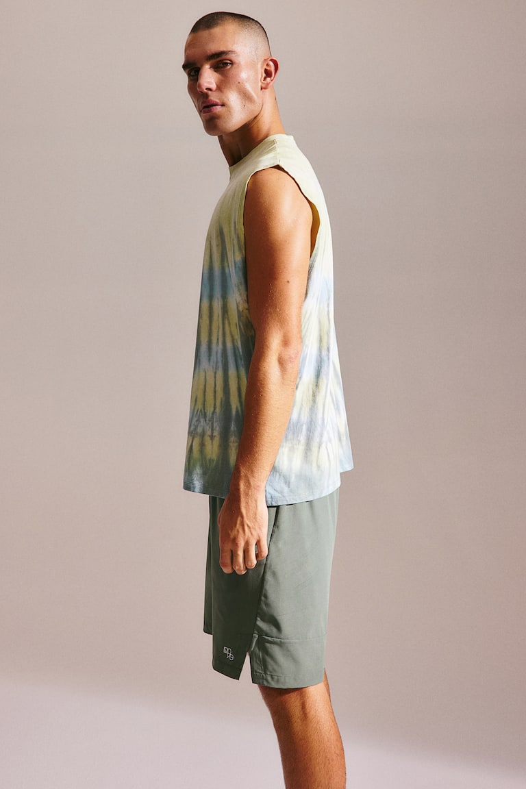 H&M Sport-Tanktop mit DryMove™ in Loose Fit