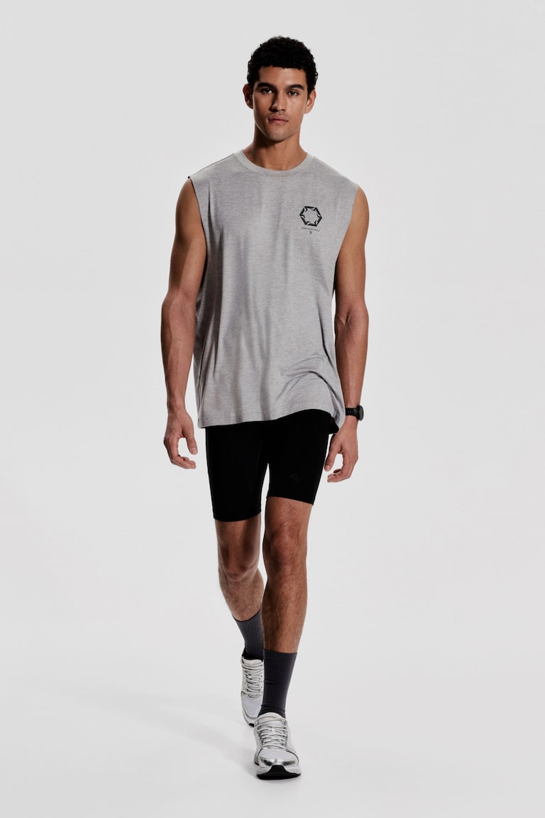 H&M Sport-Tanktop mit DryMove™ in Loose Fit
