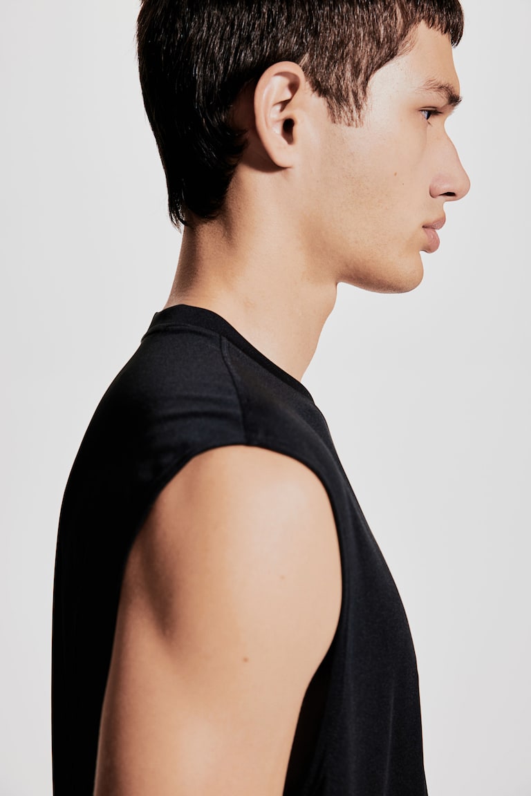 H&M Sport-Tanktop Mit DryMove™ In Regular Fit