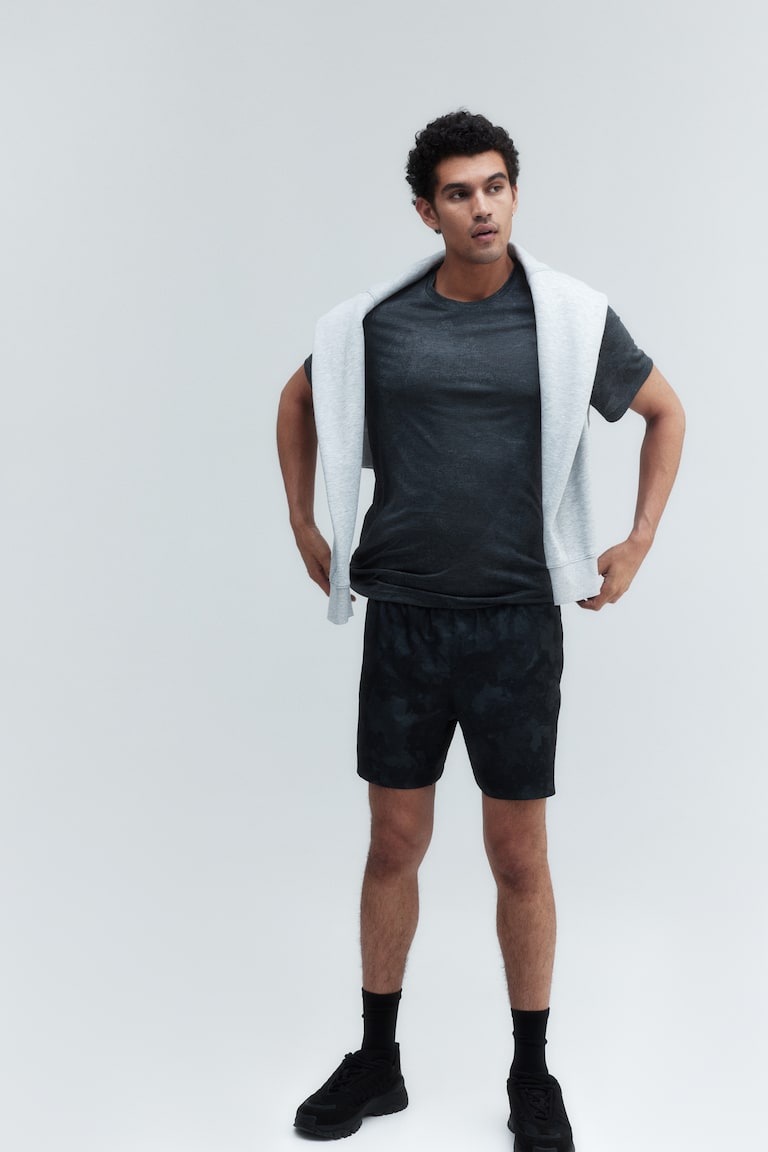 H&M Sportshirt Mit DryMove™ In Regular Fit