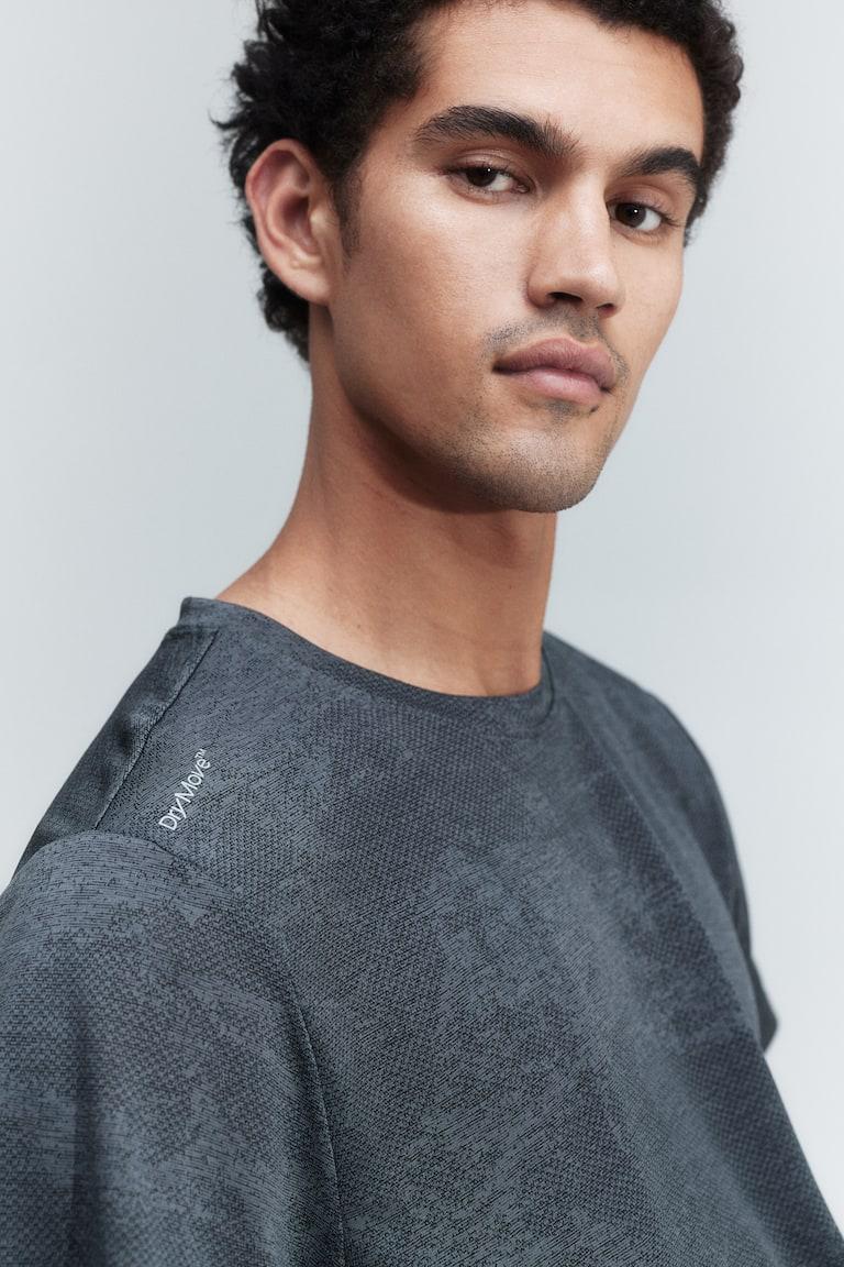 H&M Sportshirt mit DryMove™ in Regular Fit