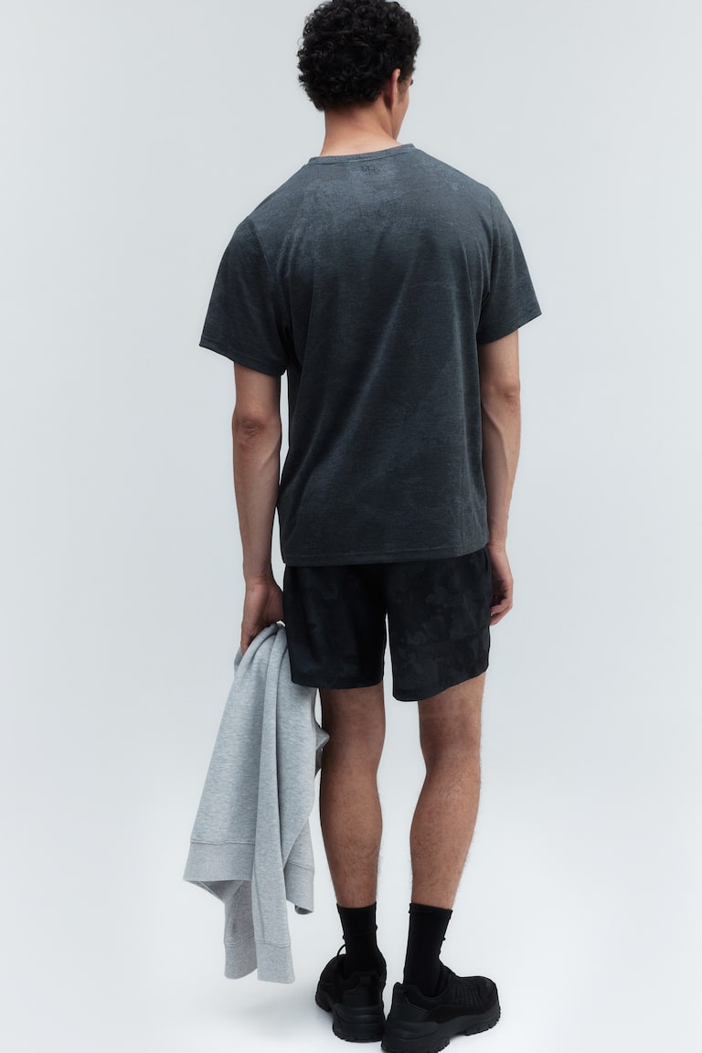 H&M Sportshirt Mit DryMove™ In Regular Fit