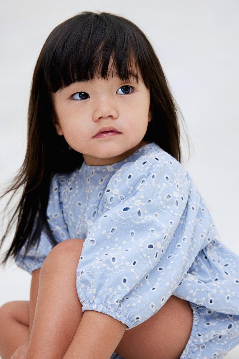 H&M Strampler mit Broderie Anglaise