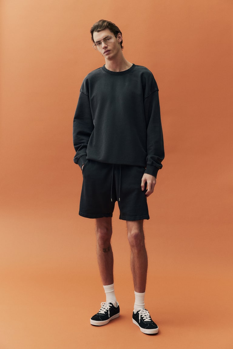 H&M Sweatshorts in Regular Fit