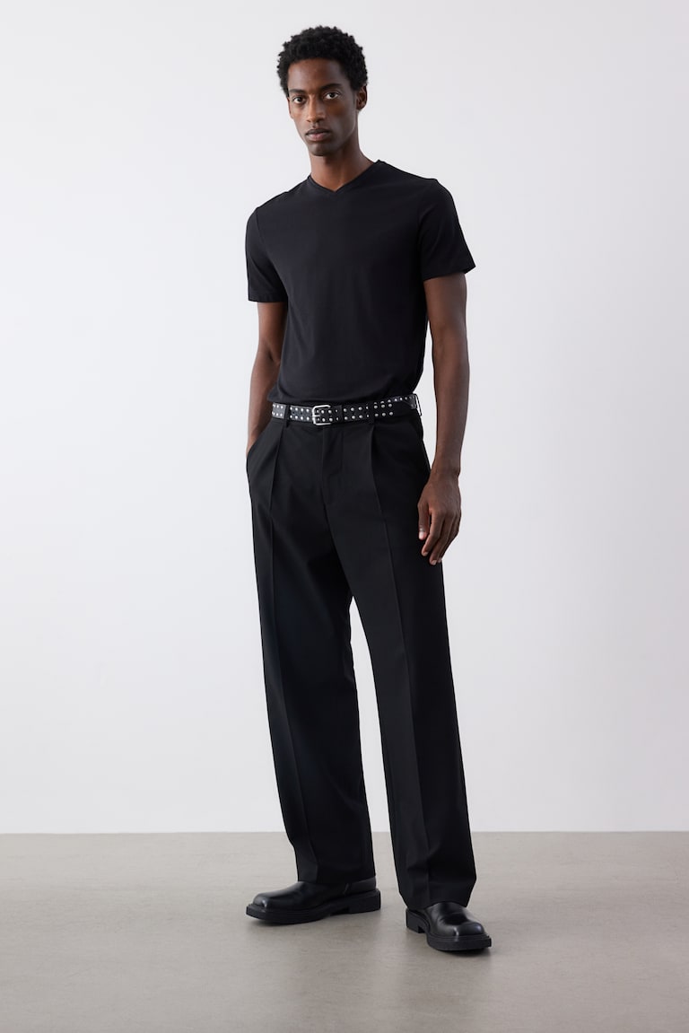 H&M T-Shirt Mit V-Ausschnitt Slim Fit