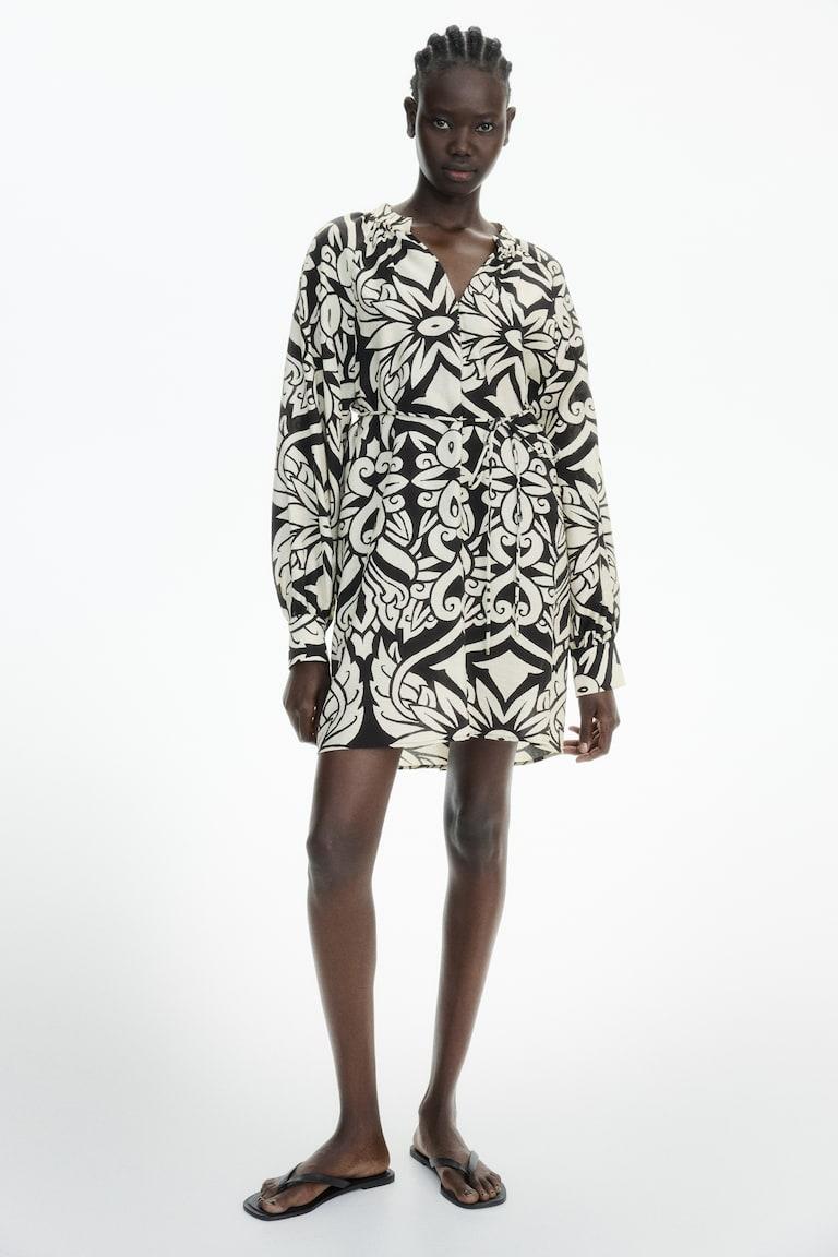 H&M Tunikakleid Mit Bindegürtel