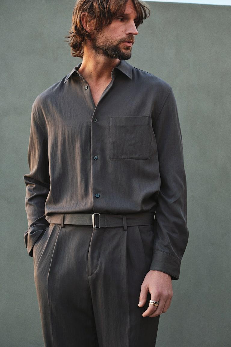 H&M Twillhose Mit Gürtel In Regular Fit