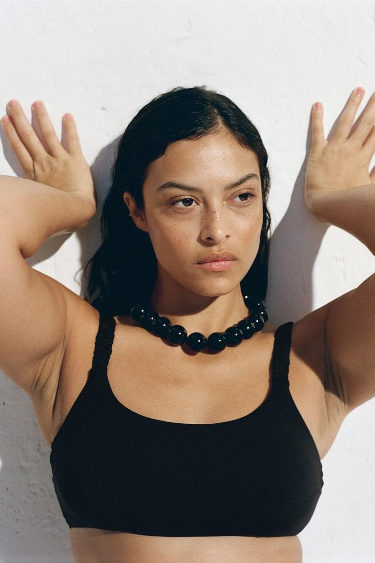 H&M Wattiertes Bikinitop