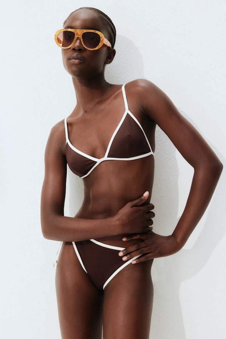 H&M Wattiertes Triangel-Bikinitop