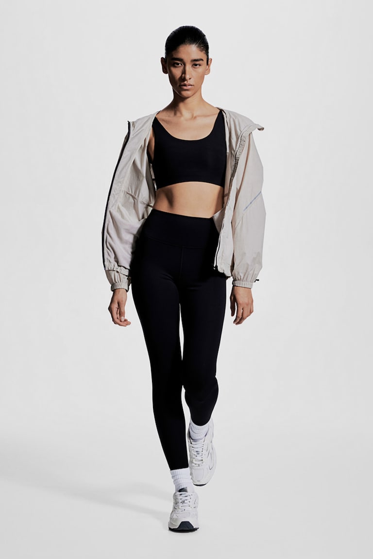 H&M Sportleggings mit DryMove™ mit Taschendetails