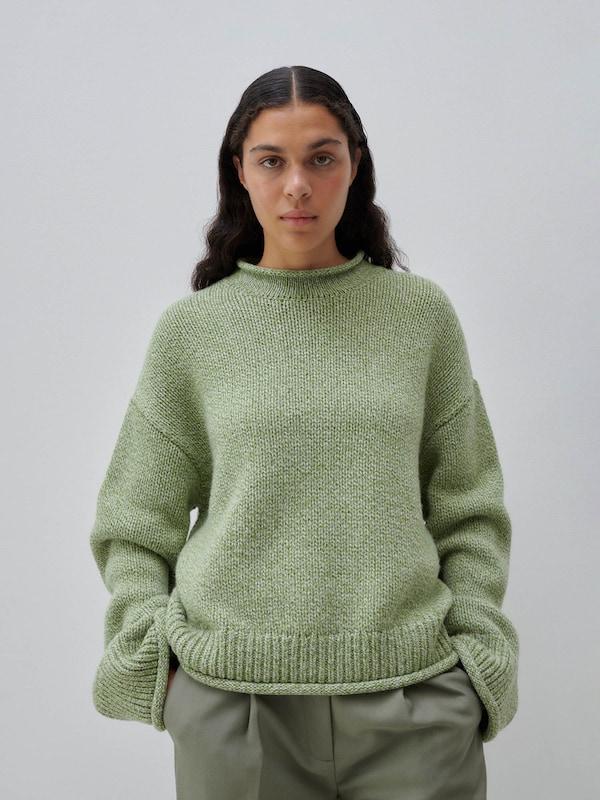 ABOUT YOU X Marie Von Behrens ABOUT YOU X Marie Von Behrens Pullover 'Suzi' (GRS) In Grün
