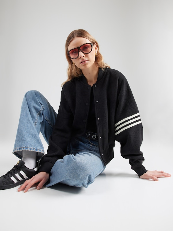 ADIDAS ORIGINALS ADIDAS ORIGINALS Jacke In Schwarz