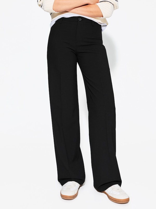 Bershka Bershka Wide Leg Hose In Schwarz