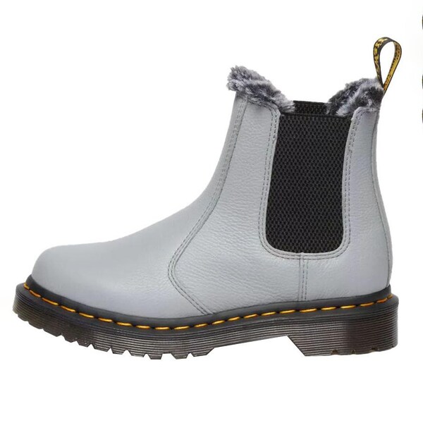 Dr. Martens Dr. Martens Chelsea Boots 'Leonore' in Grau