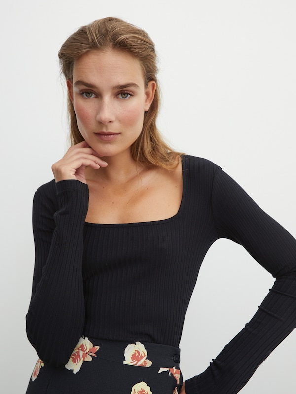 EDITED EDITED Shirt 'Valeria' In Schwarz