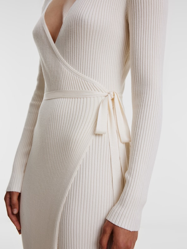 EDITED EDITED Strickkleid 'Mailien' In Beige Weiß