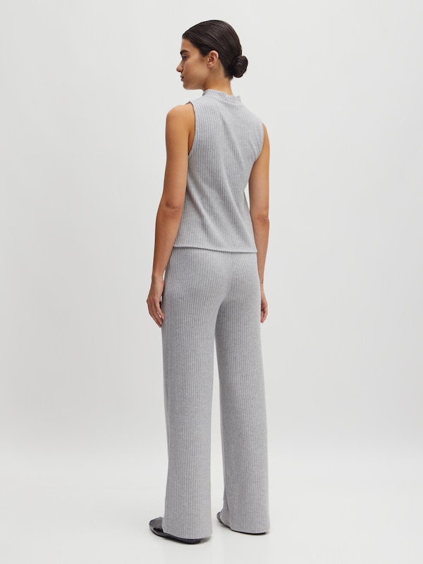 EDITED EDITED Top 'Alexis' In Grau