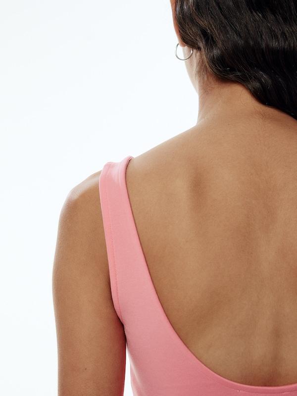 EDITED EDITED Top 'Ece' In Pink