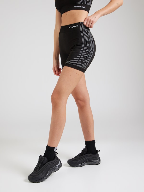 Hummel Hummel Skinny Sportshorts In Schwarz