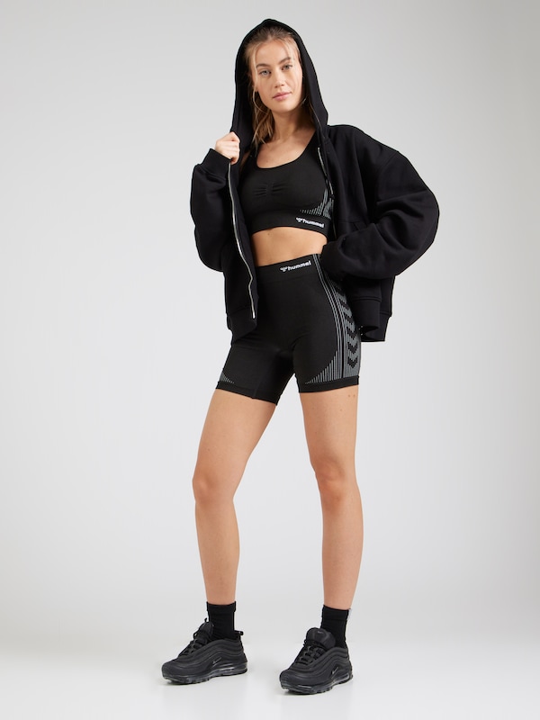 Hummel Hummel Skinny Sportshorts In Schwarz