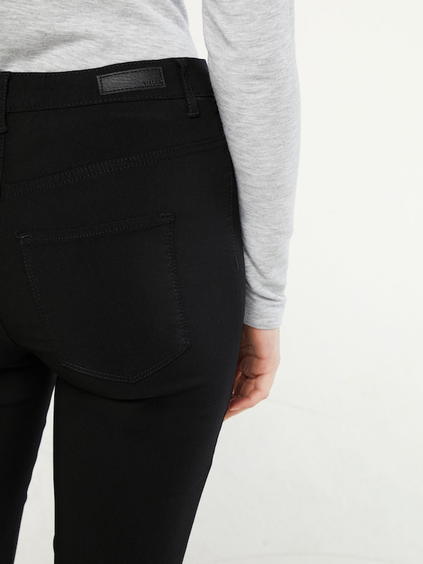 PIECES PIECES Skinny Jeggings In Black Denim