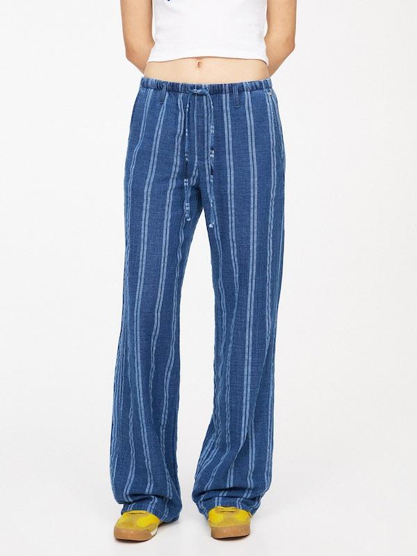 Pullu0026Bear Pull&Bear Wide Leg Hose In Hellblau Dunkelblau