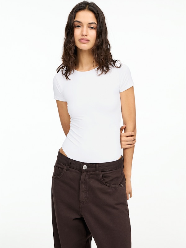 Pullu0026Bear Pull&Bear Body In Weiß