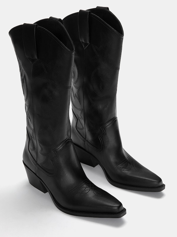 Pullu0026Bear Pull&Bear Cowboystiefel In Schwarz