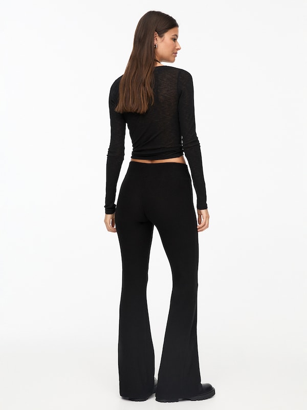 Pullu0026Bear Pull&Bear Flared Hose In Schwarz