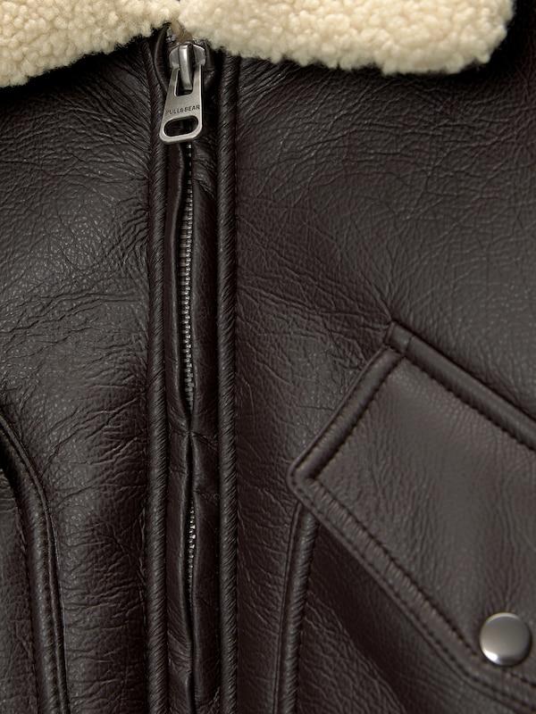 Pullu0026Bear Pull&Bear Jacke In Dunkelbraun