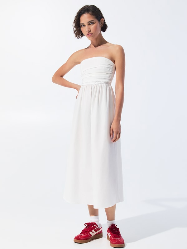 Pullu0026Bear Pull&Bear Kleid In Weiß