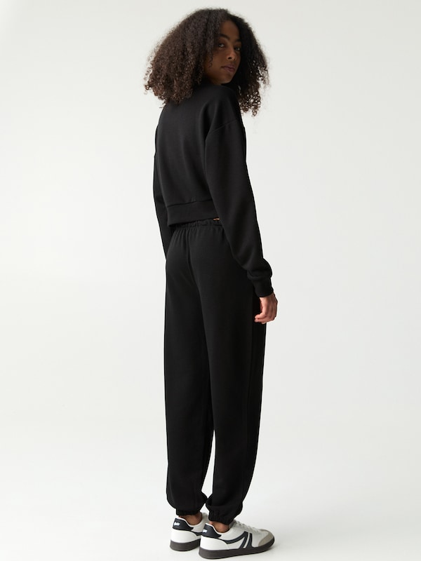 Pullu0026Bear Pull&Bear Tapered Hose In Schwarz
