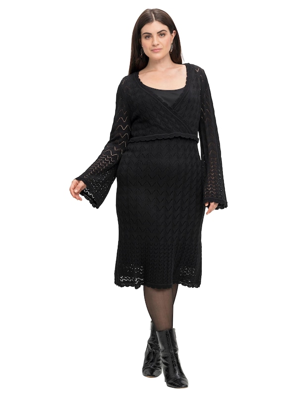 SHEEGO SHEEGO Strickkleid In Schwarz