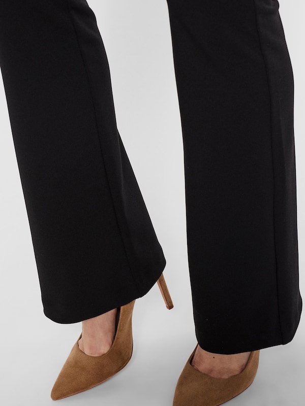 VERO MODA VERO MODA Flared Hose In Schwarz