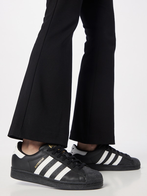 VERO MODA VERO MODA Flared Hose 'VMKamma' In Schwarz