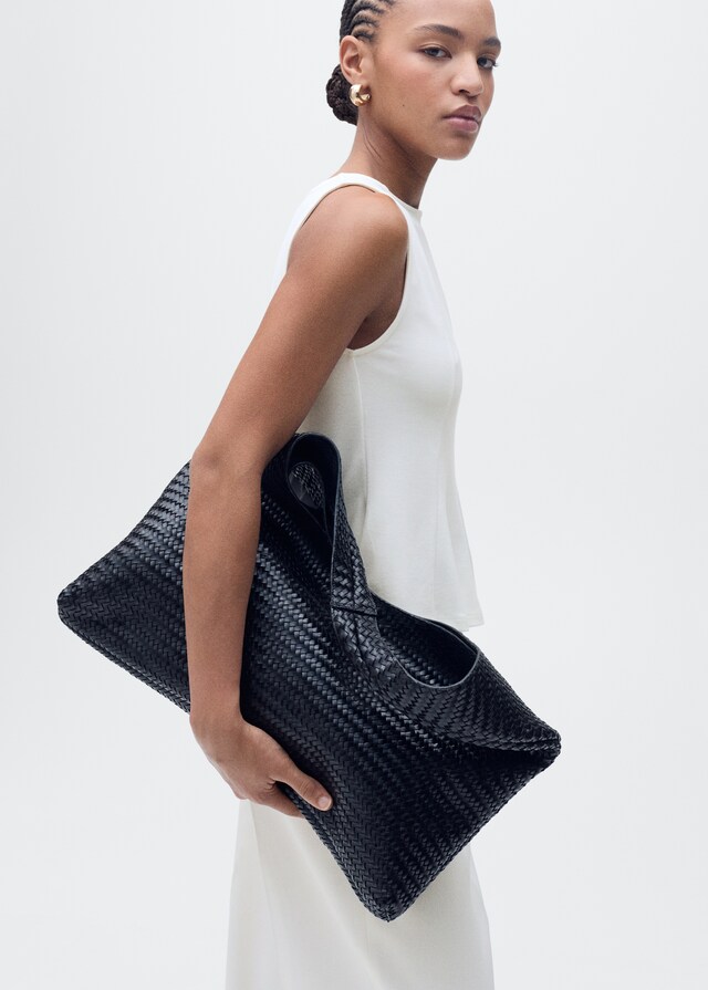 Mango Ausgestelltes Top mit Bateau-Ausschnitt