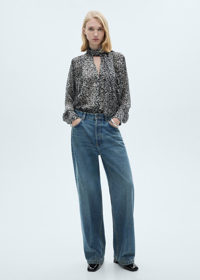 Mango Bluse In Leo-Optik Mit Schleifenkragen