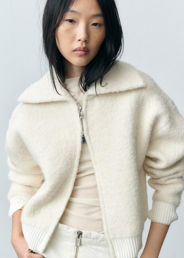 Mango Bouclé-Jacke aus Wollgemisch