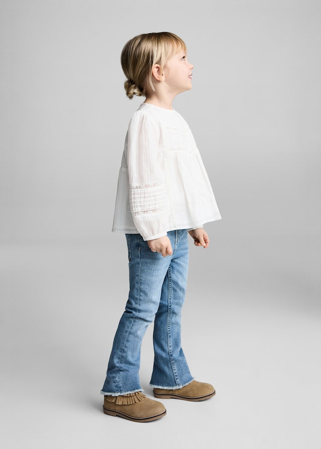 Mango Flared-Jeans Mit Ausgefranstem Saum