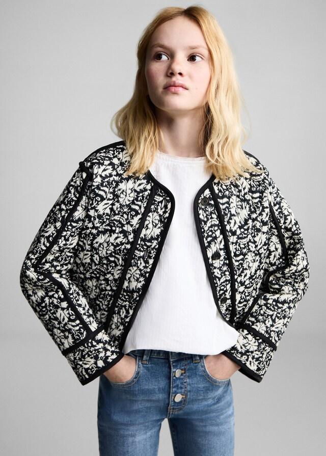 Mango Flared Jeans mit Knöpfen