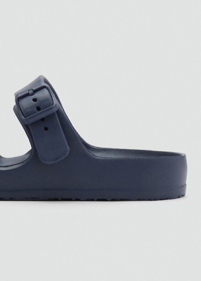 Mango Flip-Flops Mit Schnallen